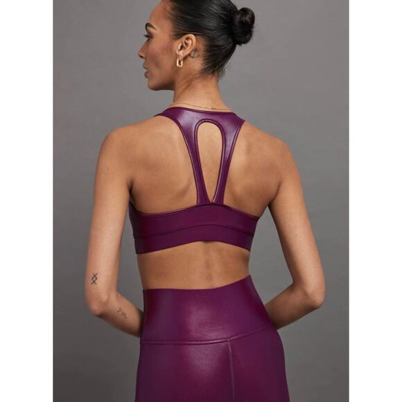 (S) NWT $88 CARBON38 Action Bra 2.0 in Takara Shine Pickled Beet Purple - Picture 2 of 9